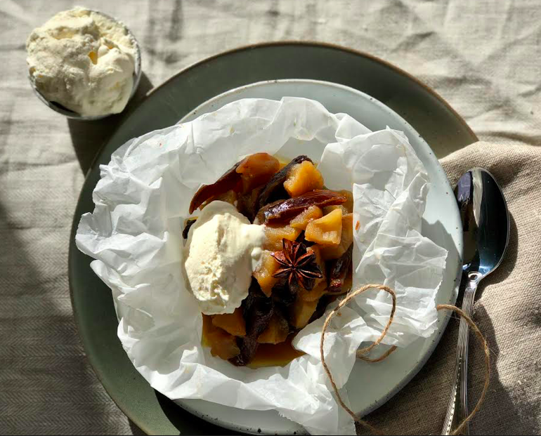 Swanbourne Market — Spiced caramel Apple and Date Parcels